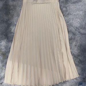 Simple Retro Beige midi pleated skirt